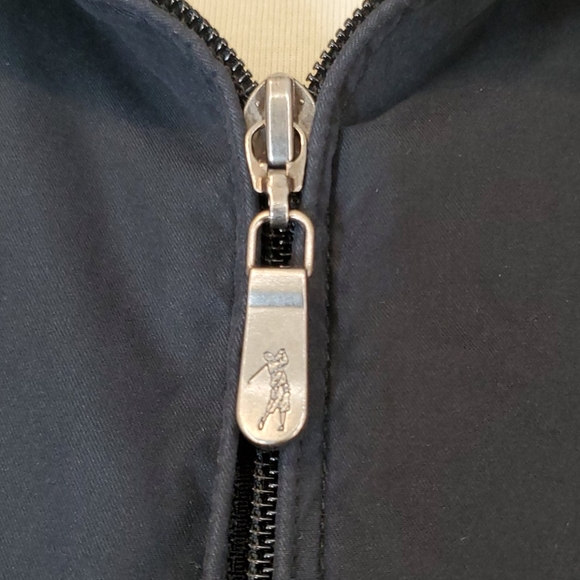 BobbyJones - Picture 2 of 12